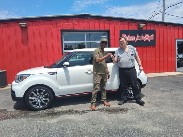 Why Recommendations From Family Still Matter When Buying a Vehicle