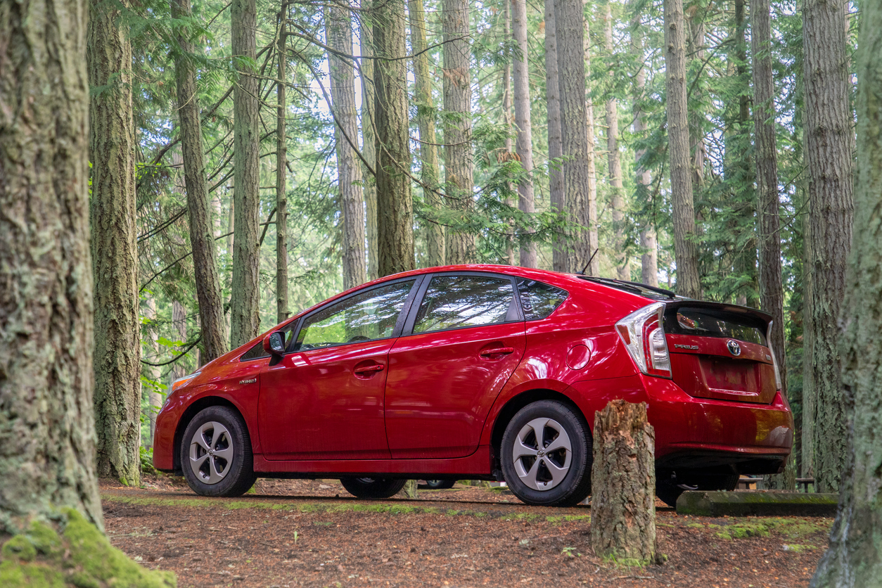 Hybrid vs Gas: Which Used Cars Make the Most Sense in 2025?